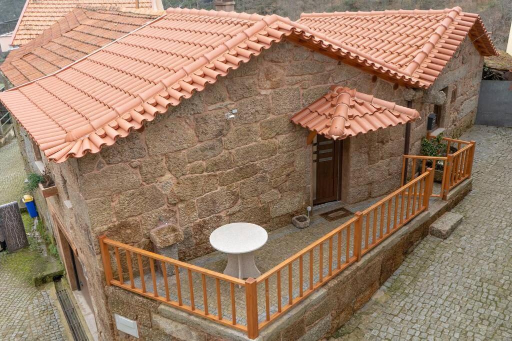Casa Largo S Lourenco E Casa Da Videira Mazes Eksteriør billede